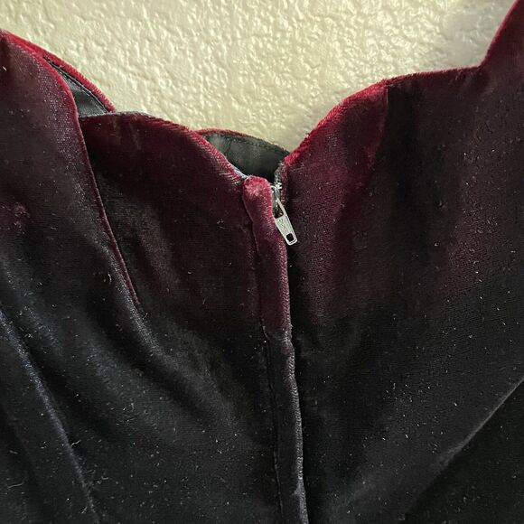 Vintage Roberta Dress 7/8 Burgundy Scallop Off Shoulder Whimsigoth Velvet 80s - Picture 6 of 9